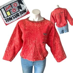 v i n t a g e :: Acid Wash Distressed Sweater Ton Sur Ton